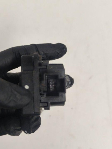  MOTOR APERTURA TRAMPILLAS CLIMATIZADOR FORD 