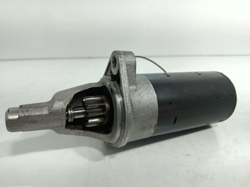 MOTOR ARRANQUE Volkswagen PASSAT BERLINA (3B3) 