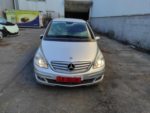 MERCEDES-BENZ CLASE B (BM 245) — автомобиль-донор на запчасти 