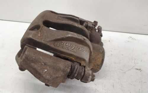 PINZA DE FRENO DELANTERA IZQUIERDA Mercedes-Benz VITO FURGÓN (639) 