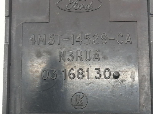  MANDO ELEVALUNAS DELANTERO IZQUIERDO Ford FOCUS BERLINA (CAP) 