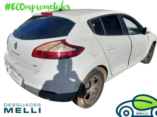 RENAULT MEGANE III BERLINA 5P — vehículo donante para recambios 