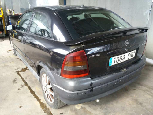  OPEL ASTRA G BERLINA 