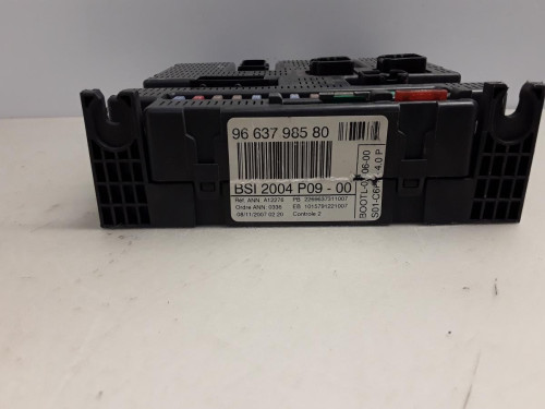 CAJA RELES / FUSIBLES CITROEN C4 BERLINA 