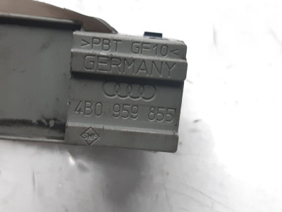 MANDO ELEVALUNAS DELANTERO DERECHO, AUDI, A3 (8L)