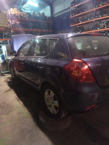 KIA CEED (ED) — Donor Vehicle for Used Parts 