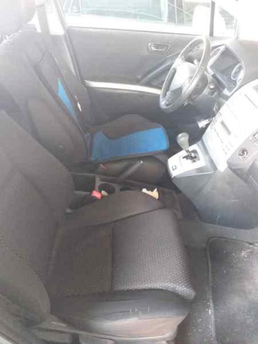  TOYOTA COROLLA VERSO (R1) 