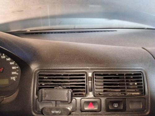 AIREADOR CENTRAL Volkswagen GOLF IV BERLINA (1J1)(10.1997) 