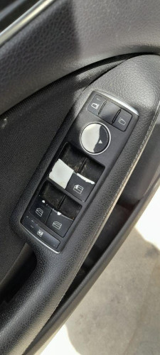 MANDO ELEVALUNAS DELANTERO IZQUIERDO MERCEDES-BENZ CLASE B (BM 246) 