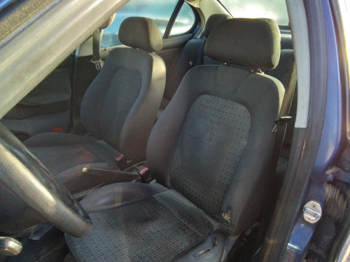  SEAT TOLEDO (1M2) 