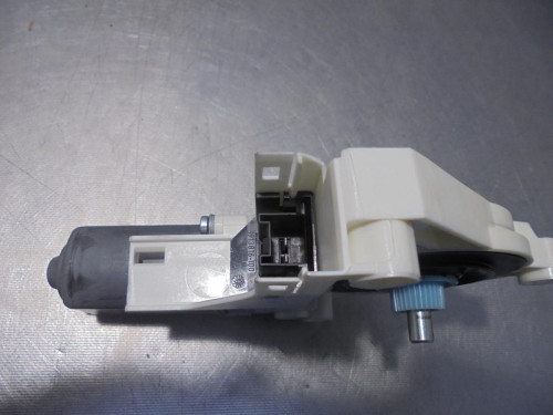  MOTOR ELEVALUNAS DELANTERO IZQUIERDO AUDI A6 AVANT (4G5) 