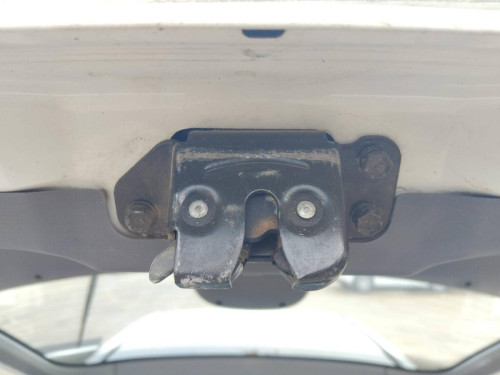 CERRADURA MALETERO / PORTON Hyundai Accent (LC)(2000->) HYUNDAI Accent (LC)(2000->) 