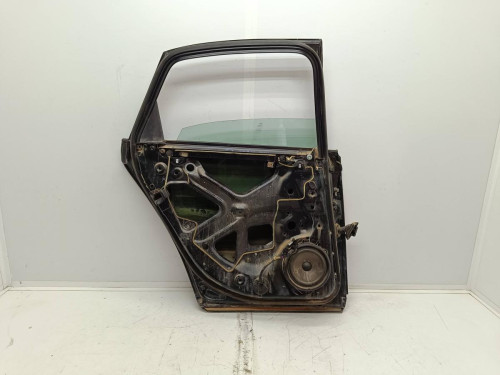 PUERTA TRASERA IZQUIERDA Audi A4 BERLINA (8E) 
