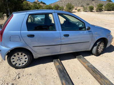 FIAT II PUNTO (188) BERLINA