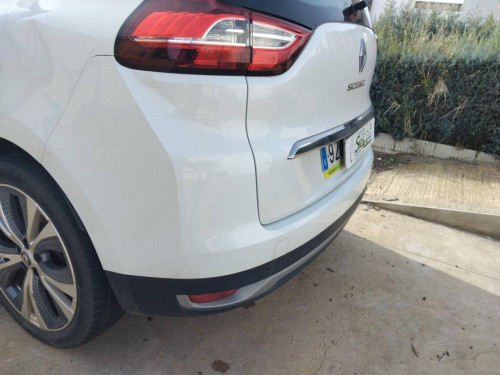PARAGOLPES TRASERO Renault Scenic IV (2016->) RENAULT Scenic IV (2016->) 
