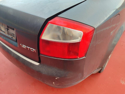  AUDI A4 BERLINA (8E) 