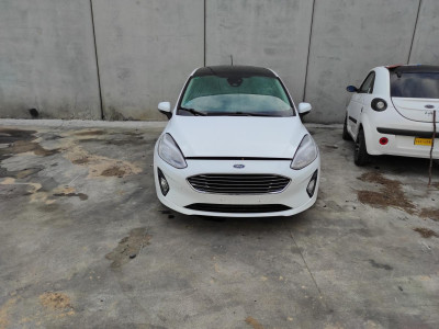 FORD FIESTA (CE1)