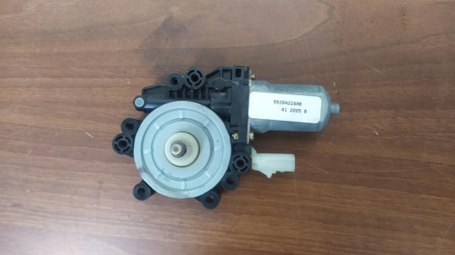 MOTOR ELEVALUNAS TRASERO DERECHO Jeep GRAND CHEROKEE (WH) 