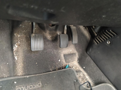 PEDAL ACELERADOR