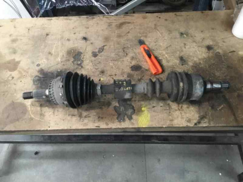 TRANSMISION DELANTERA IZQUIERDA 