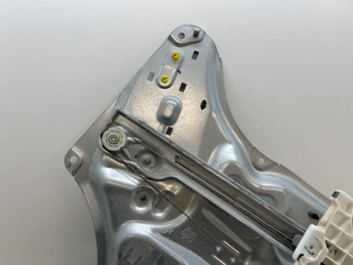 ELEVALUNAS TRASERO DERECHO Hyundai IX35 (EL/LM) 