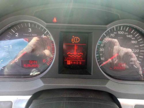  AUDI A6 BERLINA (4F2) 