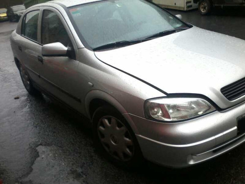  OPEL ASTRA G BERLINA 