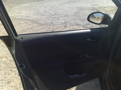 SEAT TOLEDO (5P2)