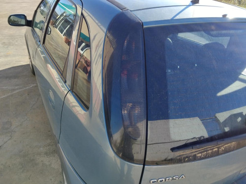  PILOTO TRASERO IZQUIERDO Opel Corsa C (2003->) Opel Corsa C (2003->) 