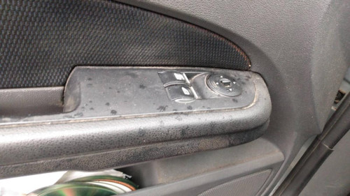  FORD FOCUS BERLINA (CAP) 