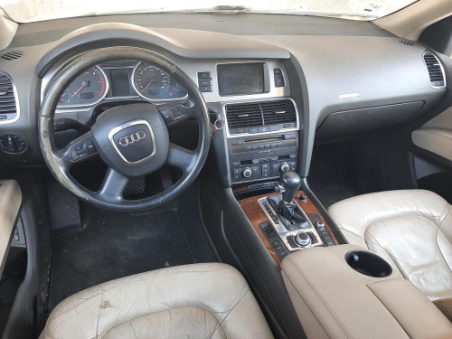 AUDI Q7 (4L) — vehículo donante para recambios 