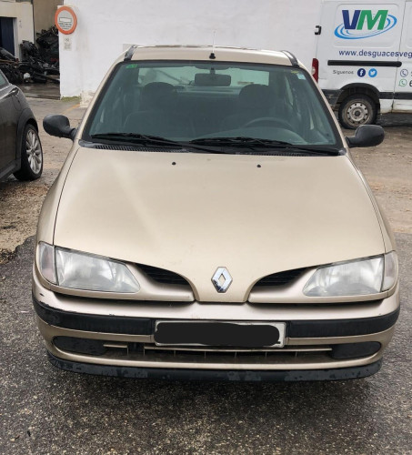 RENAULT MEGANE I CLASSIC (LA0) — Donor Vehicle for Used Parts 