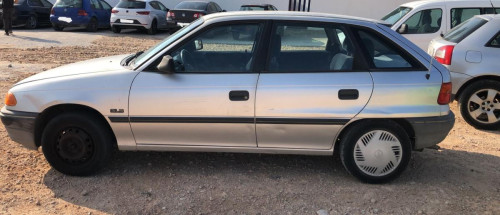 OPEL ASTRA F BERLINA — автомобиль-донор на запчасти 