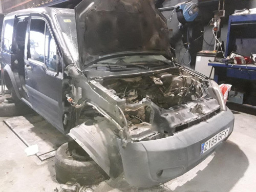 FORD TRANSIT CONNECT (TC7) — автомобиль-донор на запчасти 