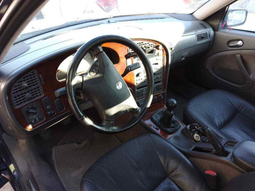 SAAB 9-5 BERLINA — vehículo donante para recambios 