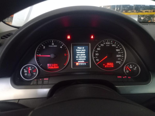  AUDI A4 BERLINA (8E) 