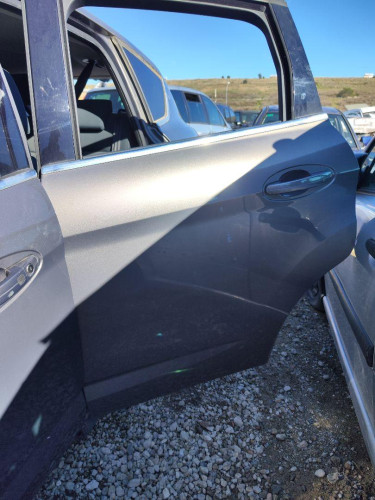 PUERTA TRASERA IZQUIERDA used