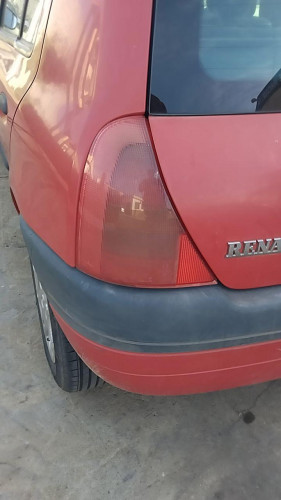 PILOTO TRASERO IZQUIERDO Renault Clio II Fase I (B/CB0)(1998->) Renault Clio II Fase I (B/CB0)(1998->) 