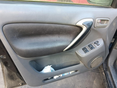 TOYOTA RAV4 (A2)