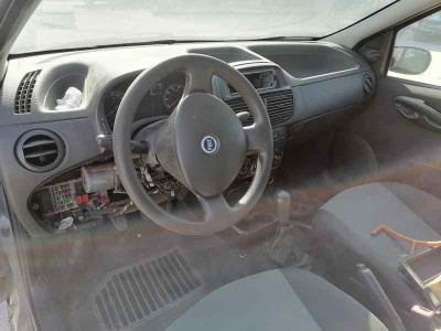 FIAT II PUNTO (188) BERLINA