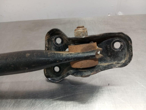  BRAZO SUSPENSION SUPERIOR TRASERO DERECHO LAND ROVER FREELANDER (LR2) 