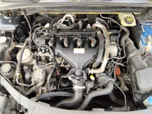FORD MONDEO BERLINA (CA2) — vehículo donante para recambios 