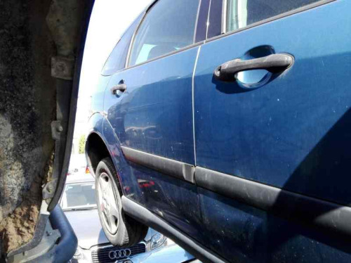  FORD FOCUS BERLINA (CAK) 