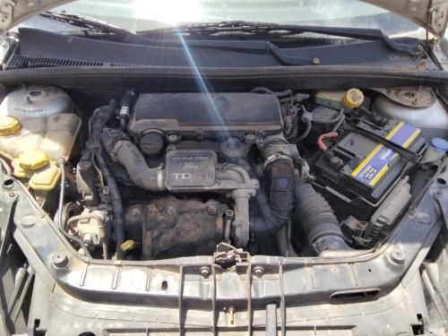 FORD FIESTA (CBK) — vehículo donante para recambios 