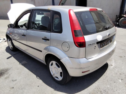 FORD FIESTA (CBK) — vehículo donante para recambios 