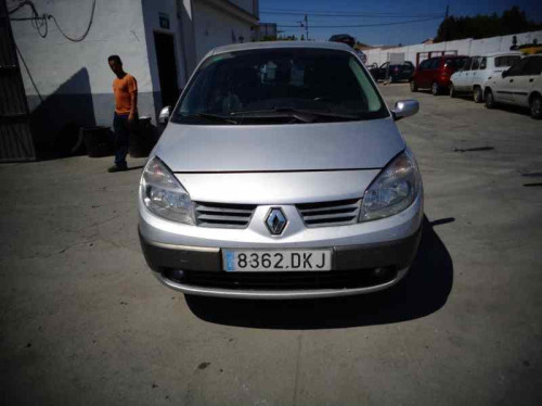  RENAULT SCENIC II (JM) 