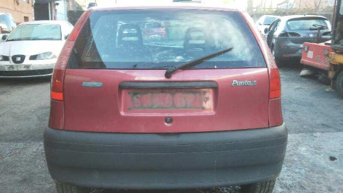  FIAT I PUNTO (176) BERLINA 