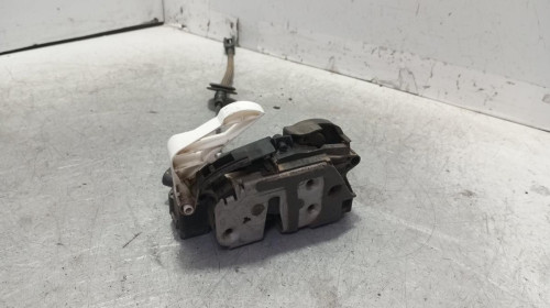 CERRADURA PUERTA DELANTERA IZQUIERDA FORD FIESTA (CNN) 