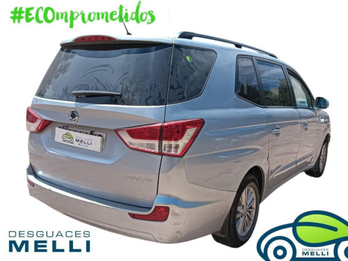 SSANGYONG RODIUS — автомобиль-донор на запчасти 