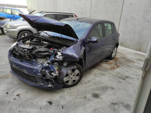 DACIA SANDERO II — vehículo donante para recambios 
